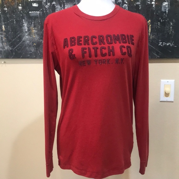Abercrombie & Fitch by Hollister Red Men’s Appliquéd Long Sleeve Tee-Size Small - Picture 1 of 8